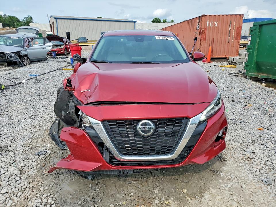 Продажа на аукционе авто 2019 Nissan Altima, vin: 1N4AL4FV1KC111363, номер лота: 57608136