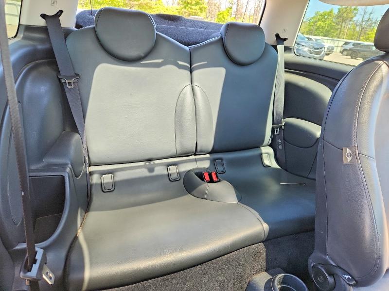 Продажа на аукционе авто 2003 Mini Cooper, vin: WMWRC33413TC44094, номер лота: 55735796