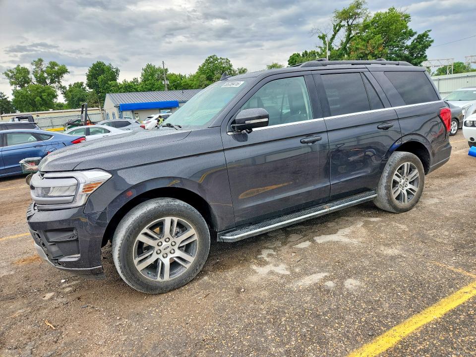 2022 Ford Expedition მანქანა იყიდება აუქციონზე, vin: 1FMJU1JT3NEA50386, აუქციონის ნომერი: 55739416