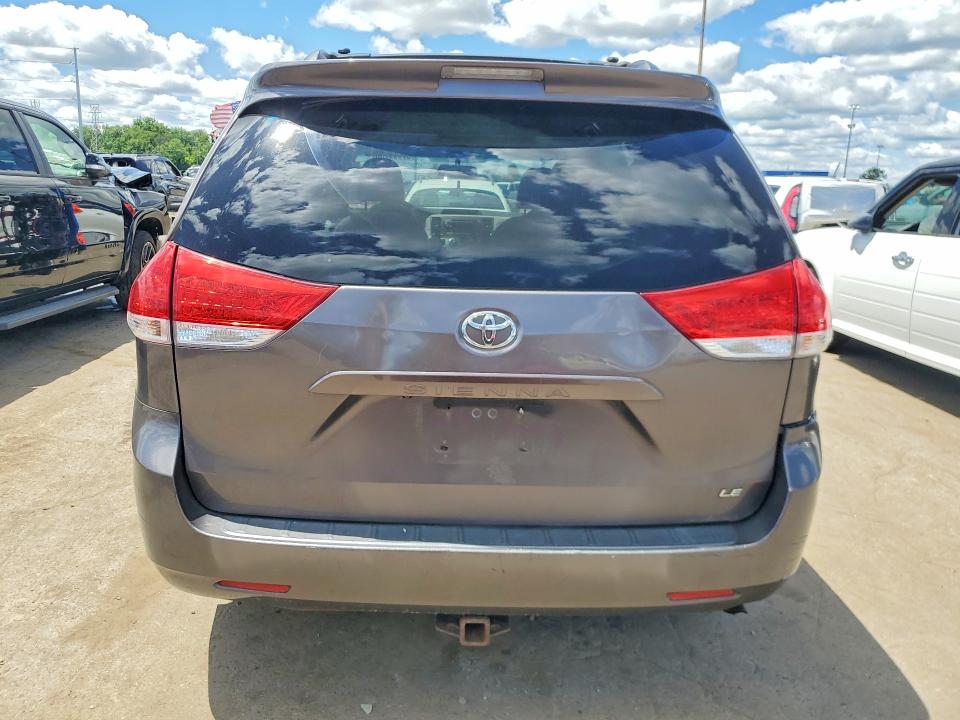 Продажа на аукционе авто 2011 Toyota Sienna, vin: 5TDKK3DC3BS055664, номер лота: 57995756