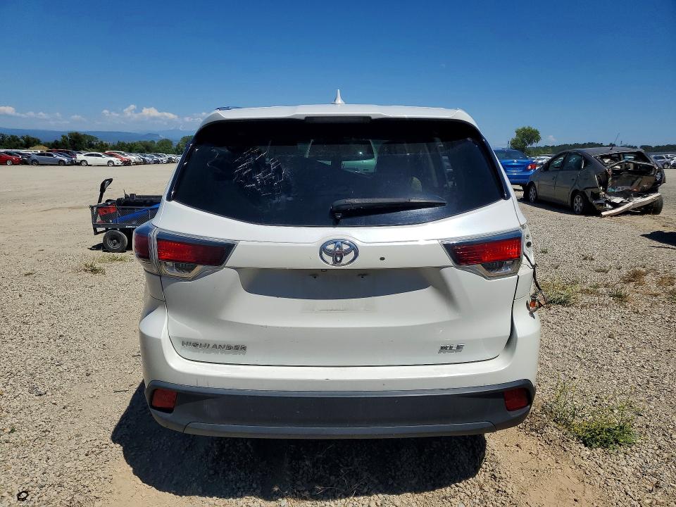 56935876 :رقم المزاد ، 5TDJKRFH0GS226109 vin ، 2016 Toyota Highlander مزاد بيع