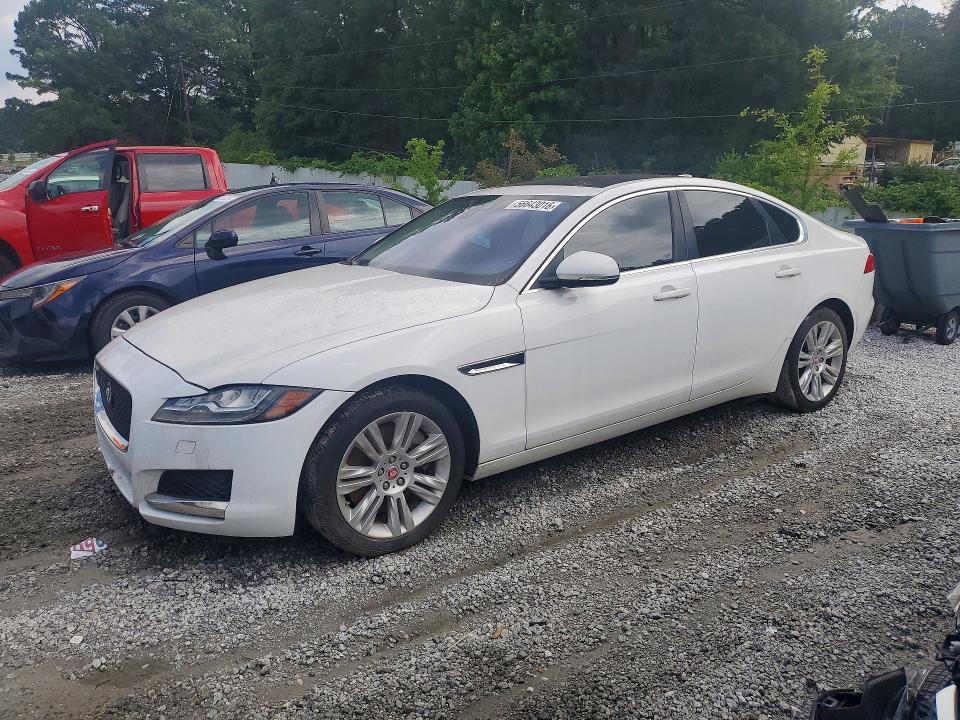 Aukcja sprzedaży 2016 Jaguar Xf, vin: SAJBJ4BV1GCY16473, numer aukcji: 56643016