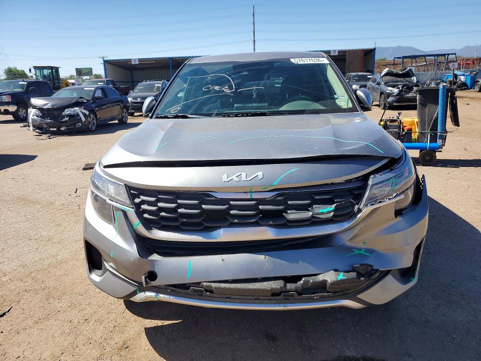 2023 Kia Seltos მანქანა იყიდება აუქციონზე, vin: KNDEPCAA5P7361719, აუქციონის ნომერი: 57017636