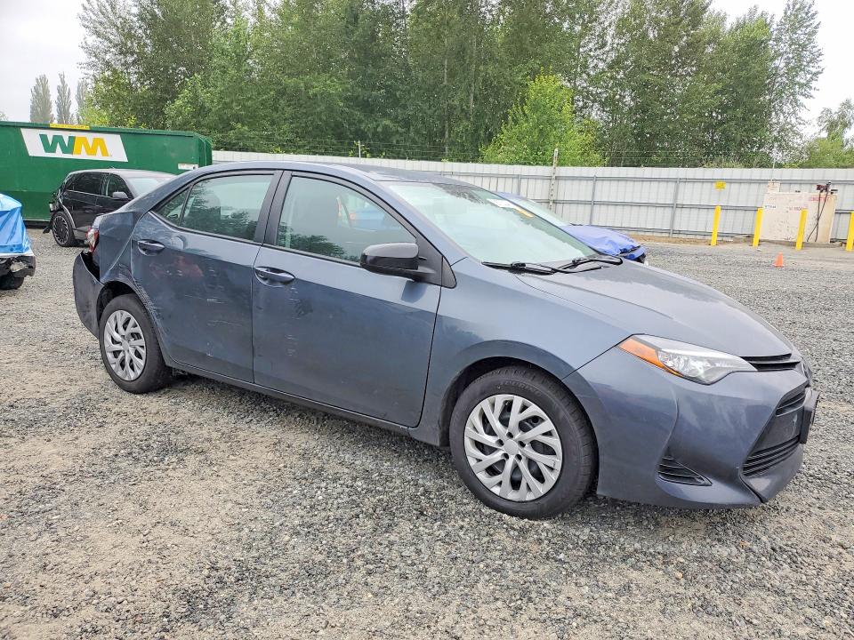 Продажа на аукционе авто 2017 Toyota Corolla, vin: 2T1BURHE5HC817760, номер лота: 58723046