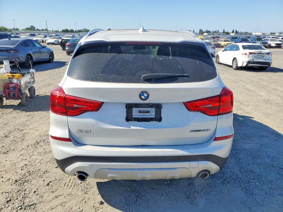 57255496 :رقم المزاد ، 5UXTR7C55KLF37727 vin ، 2019 Bmw X3 مزاد بيع
