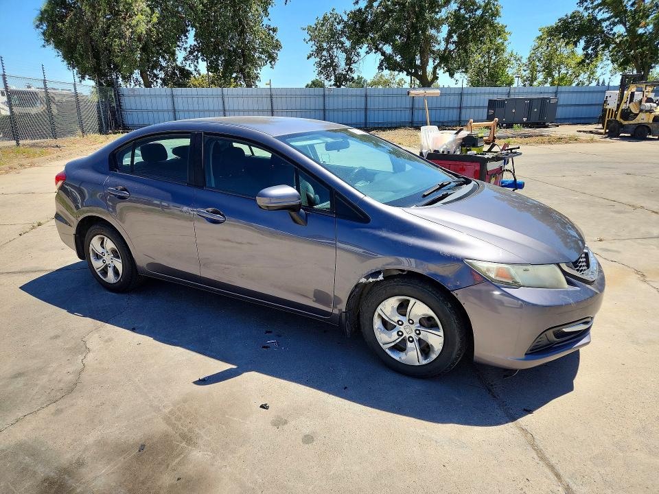 Aukcja sprzedaży 2015 Honda Civic, vin: 2HGFB2F57FH535335, numer aukcji: 57072376