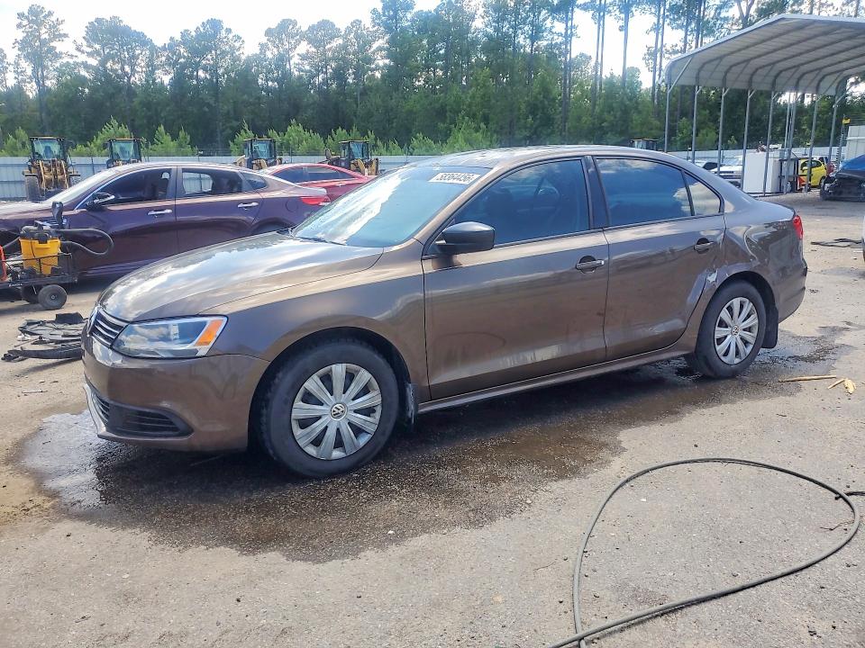 58364456 :رقم المزاد ، 3VW2K7AJ4EM329966 vin ، 2014 Volkswagen Jetta مزاد بيع