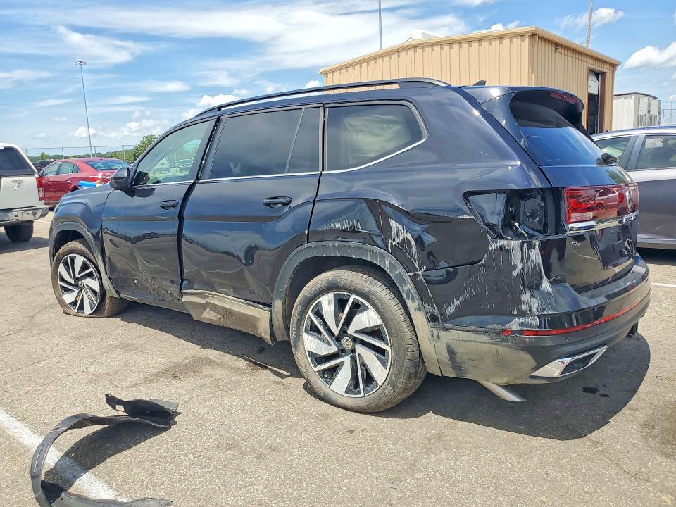 56639356 :رقم المزاد ، 1V2HN2CA0TC557576 vin ، 2026 Volkswagen Atlas مزاد بيع