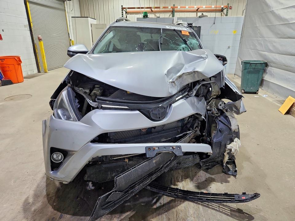 2016 Toyota Rav4 მანქანა იყიდება აუქციონზე, vin: 2T3RFREV2GW488484, აუქციონის ნომერი: 56115516