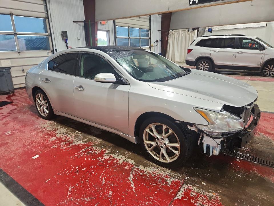57368246 :رقم المزاد ، 1N4AA5AP9DC813728 vin ، 2013 Nissan Maxima مزاد بيع