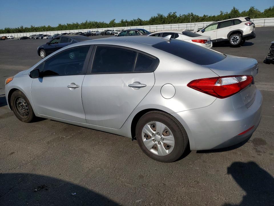 2015 Kia Forte მანქანა იყიდება აუქციონზე, vin: KNAFK4A61F5426142, აუქციონის ნომერი: 85607535