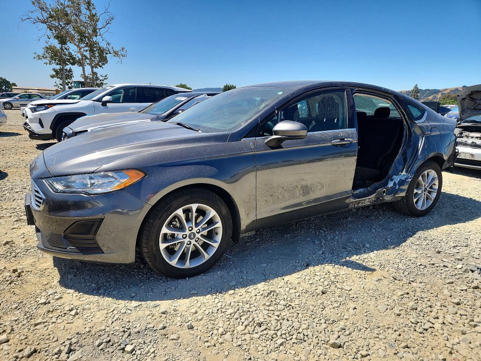 58630596 :رقم المزاد ، 3FA6P0HD6LR171763 vin ، 2020 Ford Fusion مزاد بيع