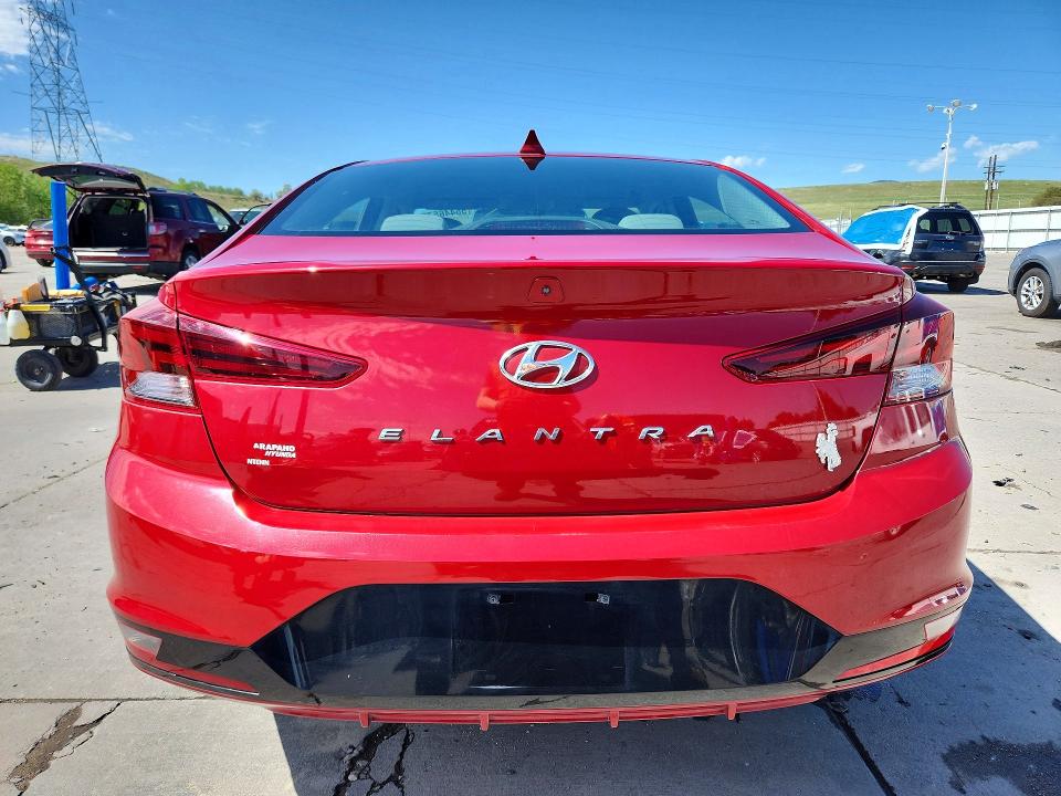 55446576 :رقم المزاد ، KMHD84LF3KU780293 vin ، 2019 Hyundai Elantra مزاد بيع