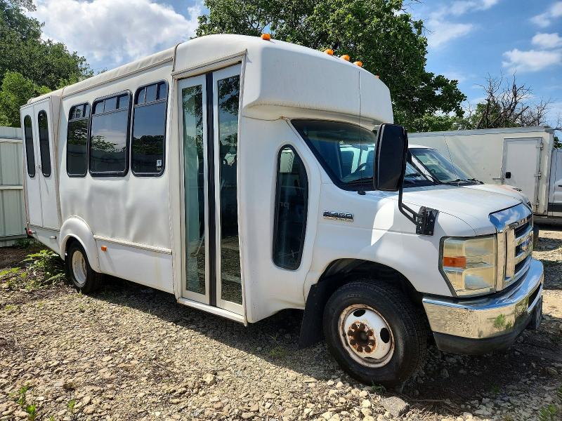 56252836 :رقم المزاد ، 1FD4E45S98DB59684 vin ، 2008 Ford Econoline مزاد بيع