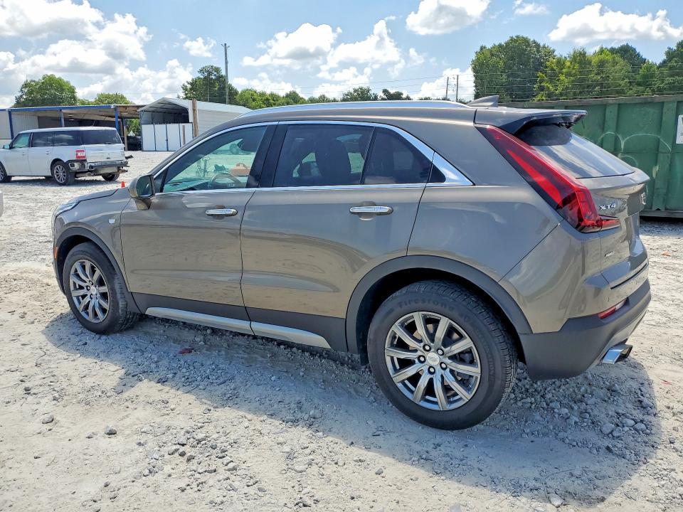59110296 :رقم المزاد ، 1GYFZDR4XLF074633 vin ، 2020 Cadillac Xt4 مزاد بيع