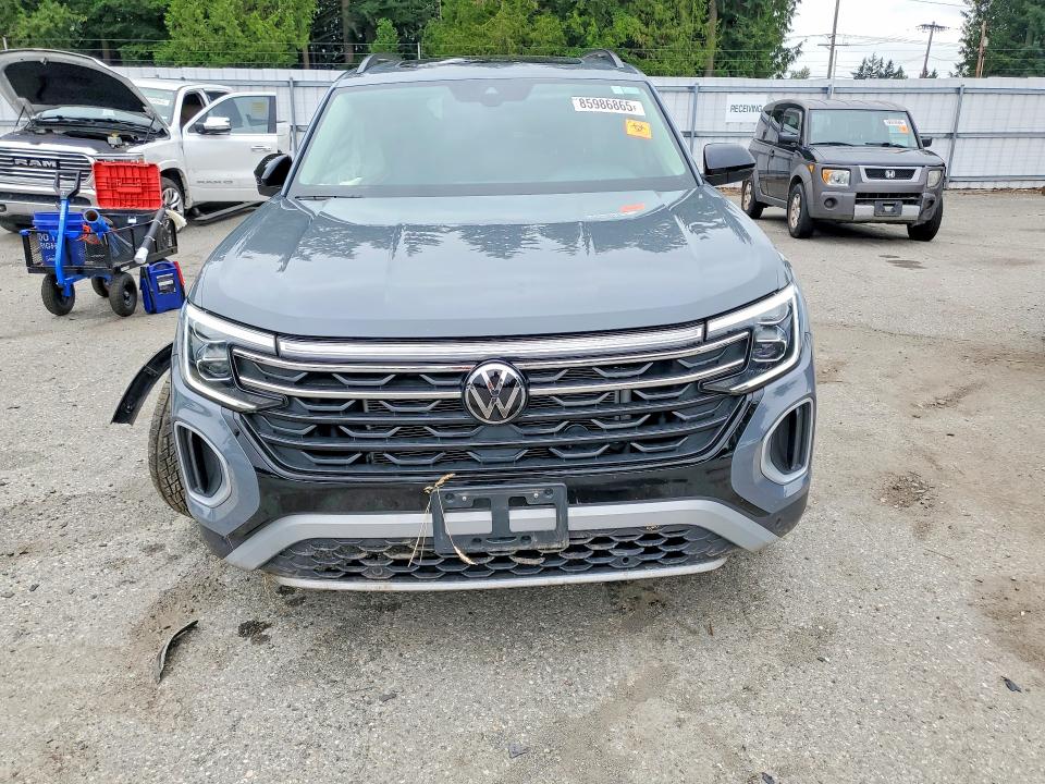 85986865 :رقم المزاد ، 1V2CR2CA3SC513973 vin ، 2025 Volkswagen Atlas مزاد بيع
