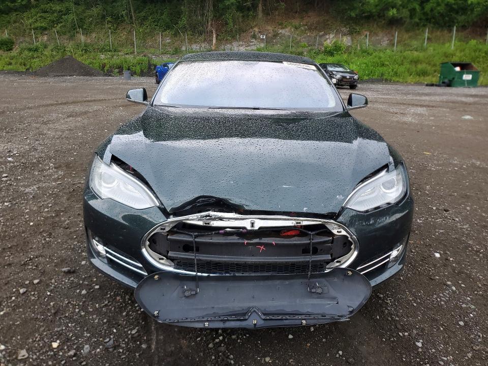 Продажа на аукционе авто 2013 Tesla Model S, vin: 5YJSA1DP1DFP27061, номер лота: 58008206
