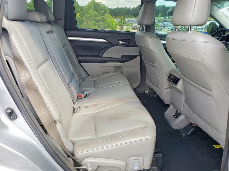 Продажа на аукционе авто 2016 Toyota Highlander, vin: 5TDKKRFH2GS500253, номер лота: 55684366