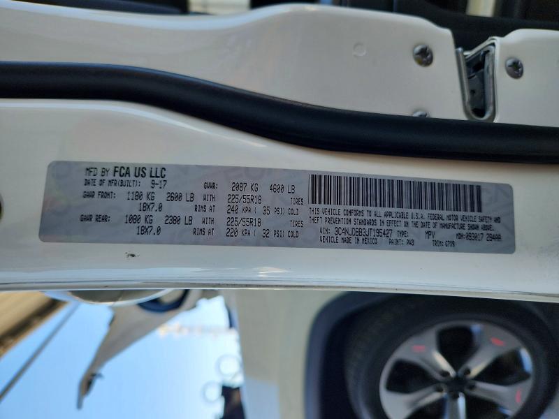 55634546 :رقم المزاد ، 3C4NJDBB3JT195427 vin ، 2018 Jeep Compass مزاد بيع