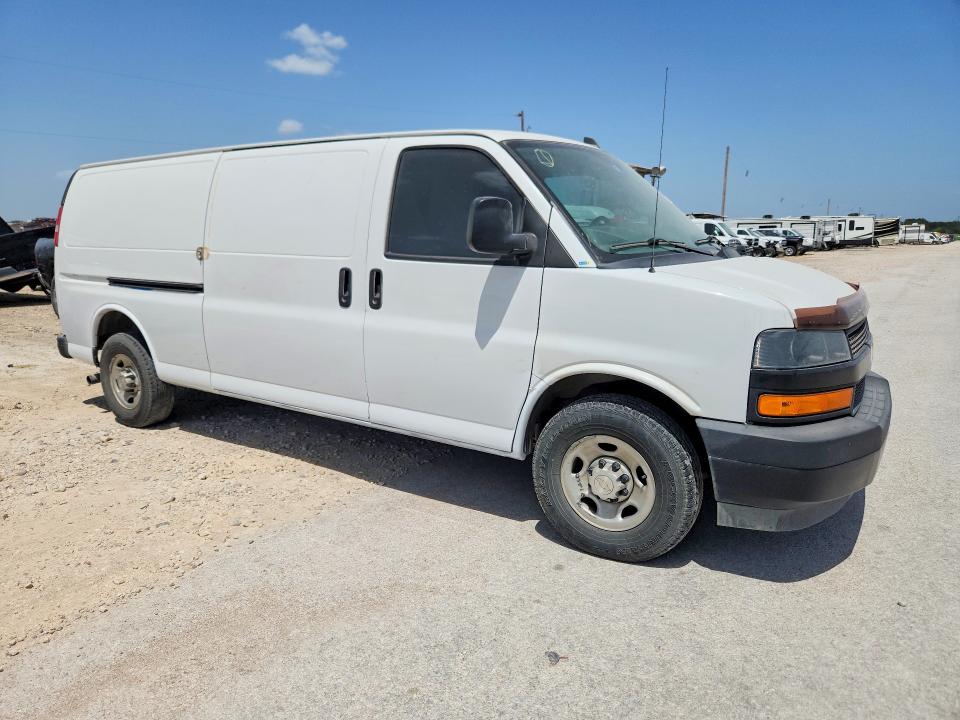 57198756 :رقم المزاد ، 1GCZGHFG8K1331430 vin ، 2019 Chevrolet Express G3500 مزاد بيع