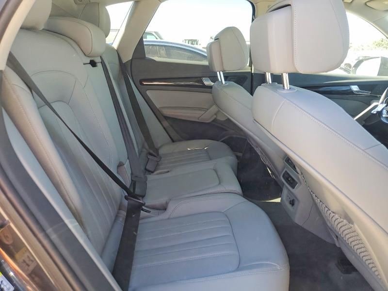 57059016 :رقم المزاد ، WA1E2AFY7L2062596 vin ، 2020 Audi Q5 E مزاد بيع