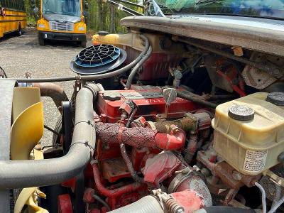 Продаж на аукціоні авто 2015 Freightliner Chassis, vin: 4UZABRDU8FCFW9555, номер лоту: 59687486