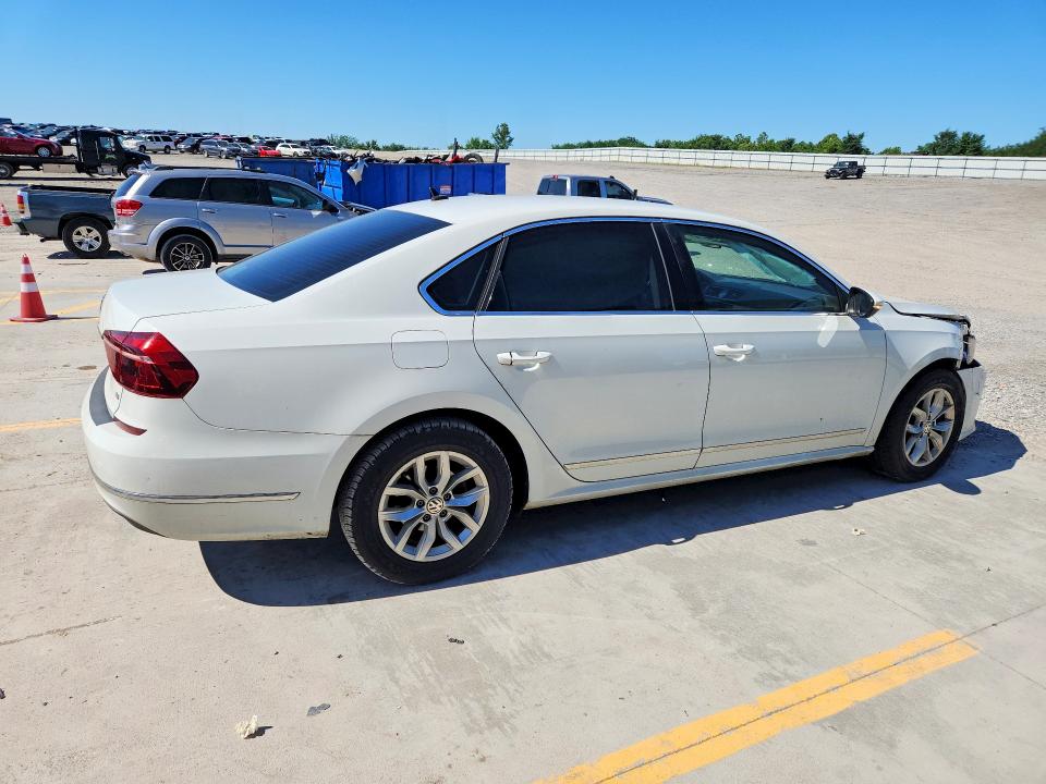 2017 Volkswagen Passat მანქანა იყიდება აუქციონზე, vin: 1VWAT7A36HC048977, აუქციონის ნომერი: 55475376