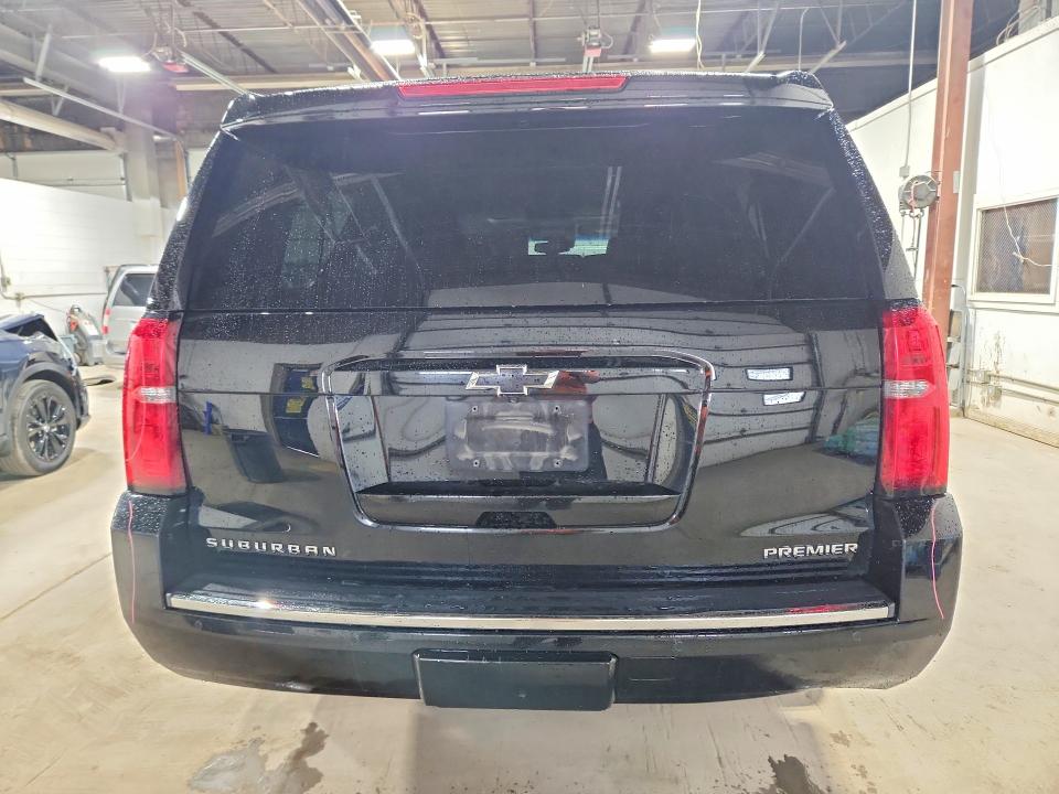 Продаж на аукціоні авто 2019 Chevrolet Suburban, vin: 1GNSKJKCXKR219456, номер лоту: 55146236
