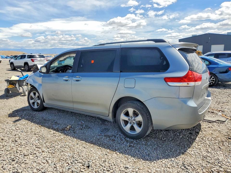 2011 Toyota Sienna მანქანა იყიდება აუქციონზე, vin: 5TDKK3DC0BS097550, აუქციონის ნომერი: 85603485