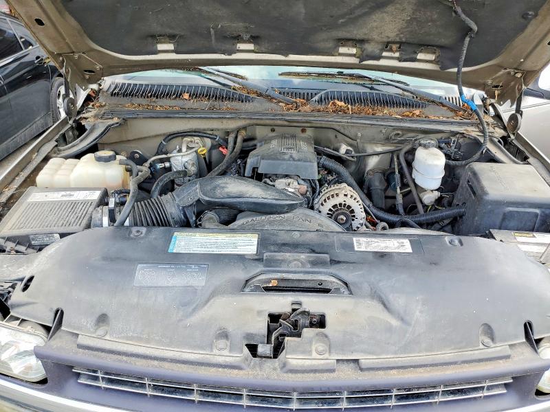 Продажа на аукционе авто 2000 Chevrolet Silverado, vin: 1GCGK29U2YZ170801, номер лота: 57301806