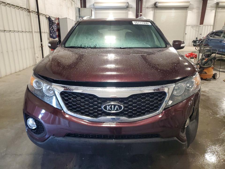 55711356 :رقم المزاد ، 5XYKTCA68CG243042 vin ، 2012 Kia Sorento مزاد بيع