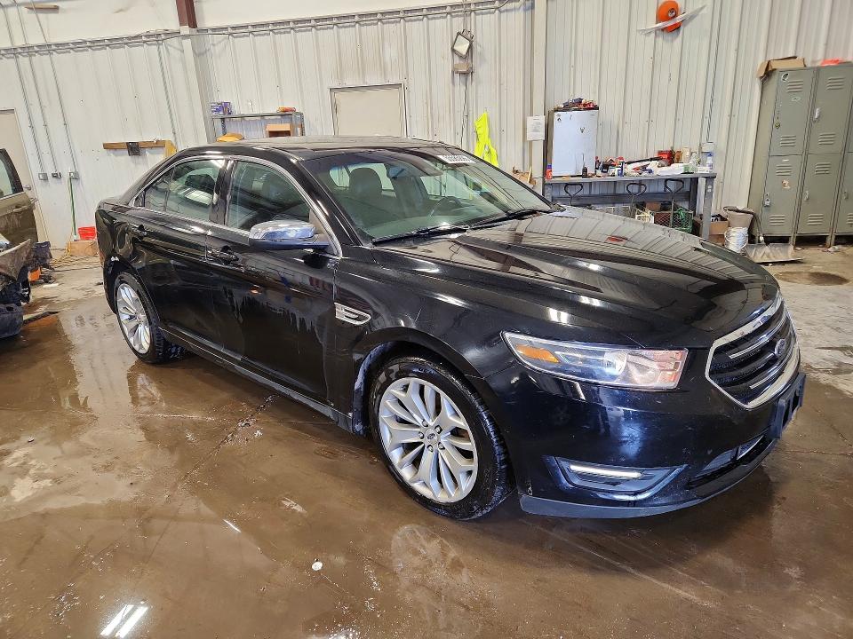 55585896 :رقم المزاد ، 1FAHP2F80HG113074 vin ، 2017 Ford Taurus مزاد بيع