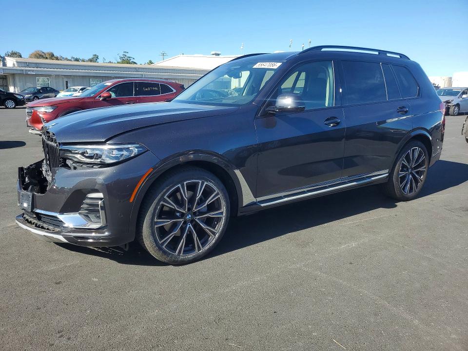 55647086 :رقم المزاد ، 5UXCW2C06N9K92788 vin ، 2022 Bmw X7 مزاد بيع