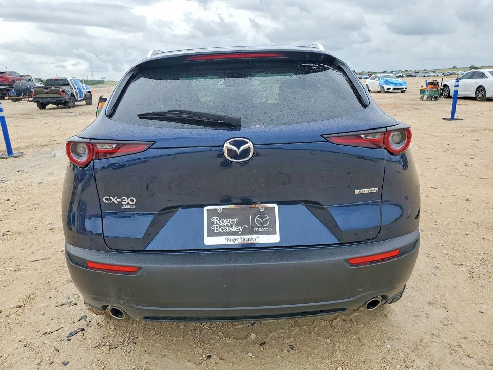 56074576 :رقم المزاد ، 3MVDMBCLXNM450524 vin ، 2022 Mazda Cx-30 مزاد بيع