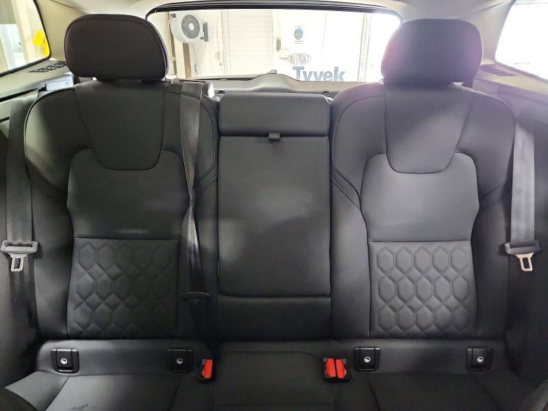 58146966 :رقم المزاد ، YV4M12RC3T1422220 vin ، 2026 Volvo Xc60 مزاد بيع