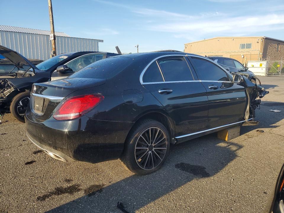 2021 Mercedes-benz C მანქანა იყიდება აუქციონზე, vin: W1KWF8DB5MR637556, აუქციონის ნომერი: 52094346