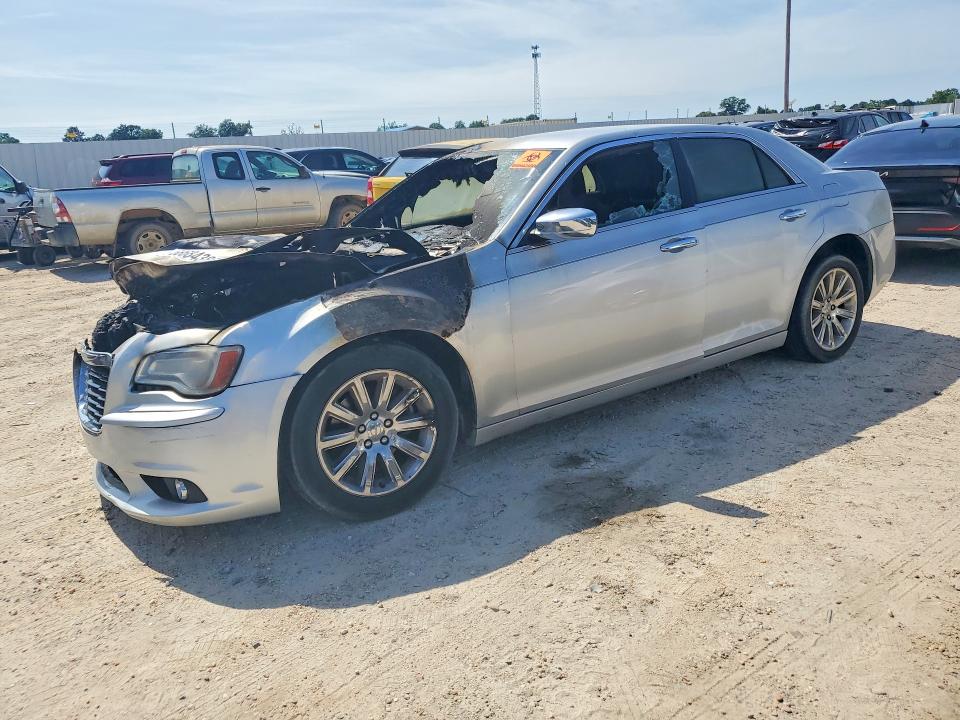 58684386 :رقم المزاد ، 2C3CCACG8CH309089 vin ، 2012 Chrysler 300 مزاد بيع