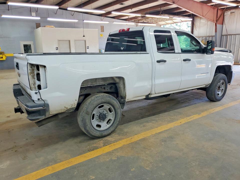 58886326 :رقم المزاد ، 1GC2CUEG9JZ351807 vin ، 2018 Chevrolet Silverado مزاد بيع