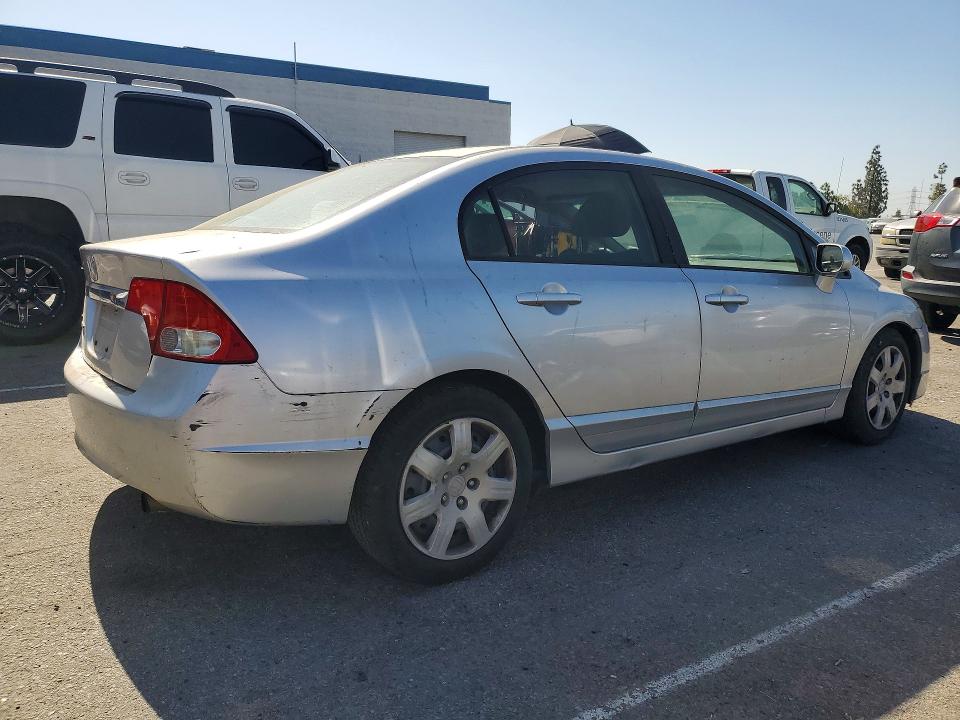 56829746 :رقم المزاد ، 19XFA1F58AE015659 vin ، 2010 Honda Civic مزاد بيع