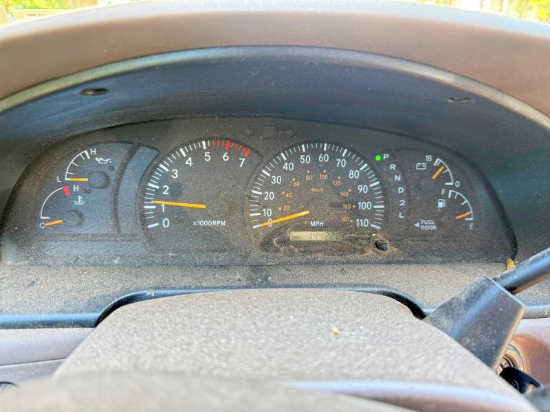 2004 Toyota Tundra მანქანა იყიდება აუქციონზე, vin: 5TBDT48114S438793, აუქციონის ნომერი: 59718166