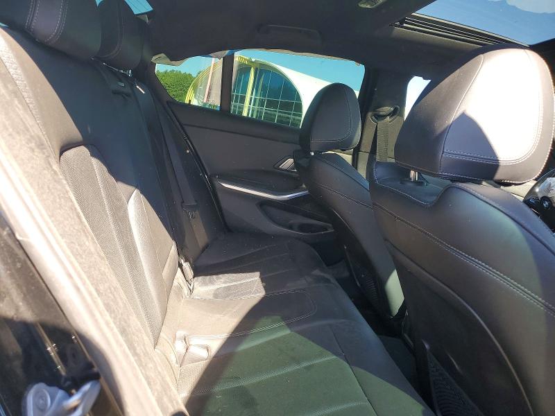 57232986 :رقم المزاد ، 3MW5R1J07N8C72491 vin ، 2022 Bmw 330i مزاد بيع