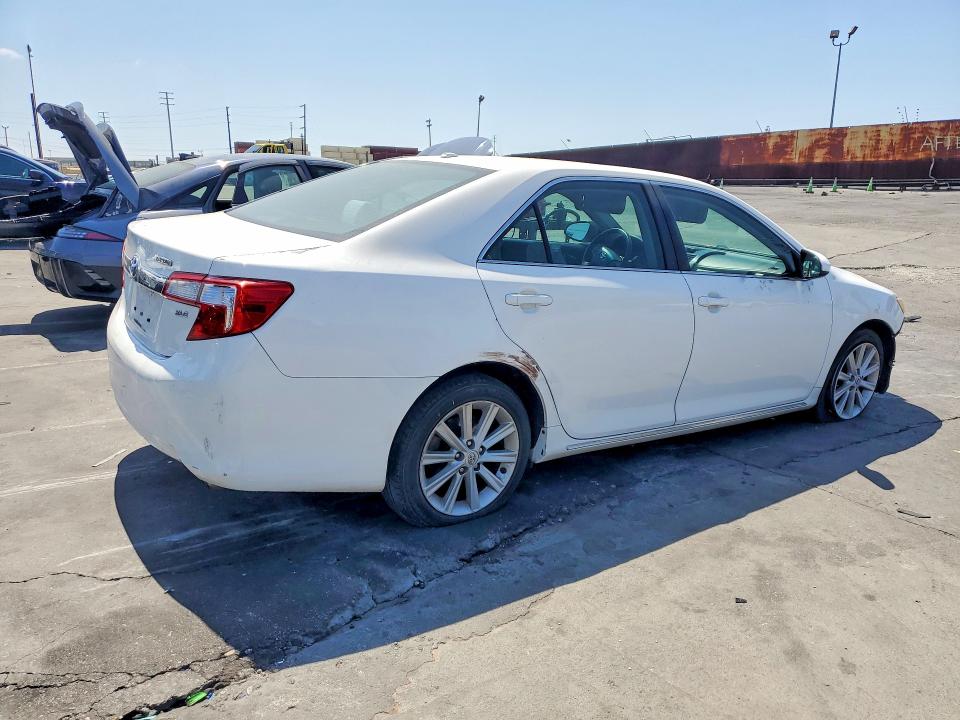 Продаж на аукціоні авто 2014 Toyota Camry, vin: 4T4BF1FK2ER394365, номер лоту: 57836906