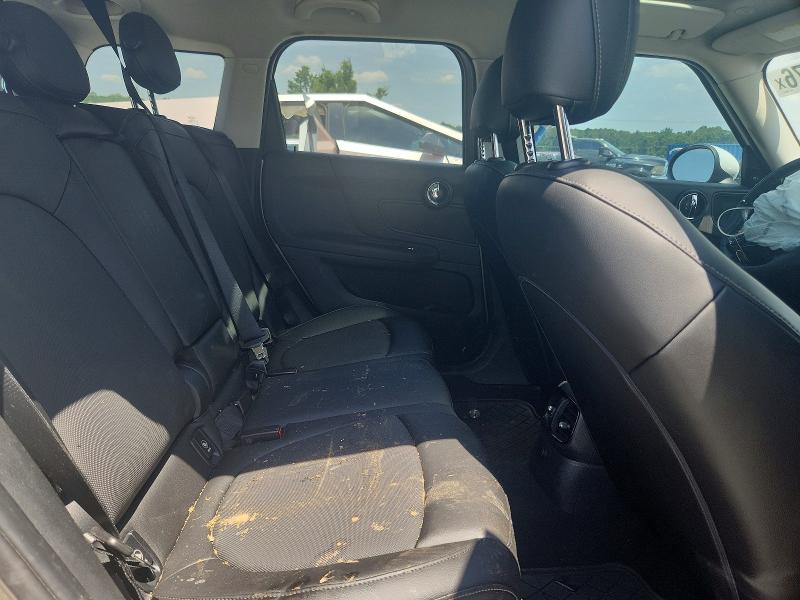 55555576 :رقم المزاد ، WMZYS7C37J3E08686 vin ، 2018 Mini Cooper مزاد بيع