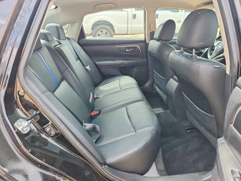 2018 Nissan Altima მანქანა იყიდება აუქციონზე, vin: 1N4AL3AP0JC471323, აუქციონის ნომერი: 58110426