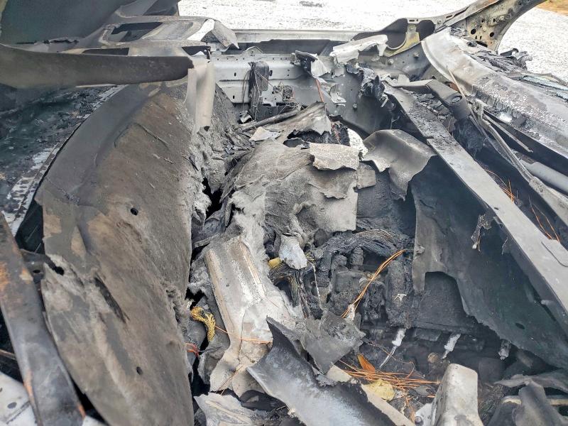 57531746 :رقم المزاد ، 1GNSKSKD7MR115413 vin ، 2021 Chevrolet Tahoe مزاد بيع