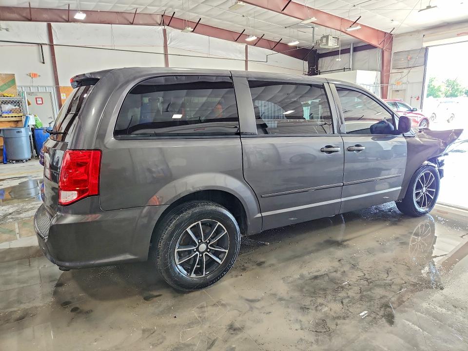 55618726 :رقم المزاد ، 2C4RDGCG7FR703722 vin ، 2015 Dodge Grand Caravan مزاد بيع