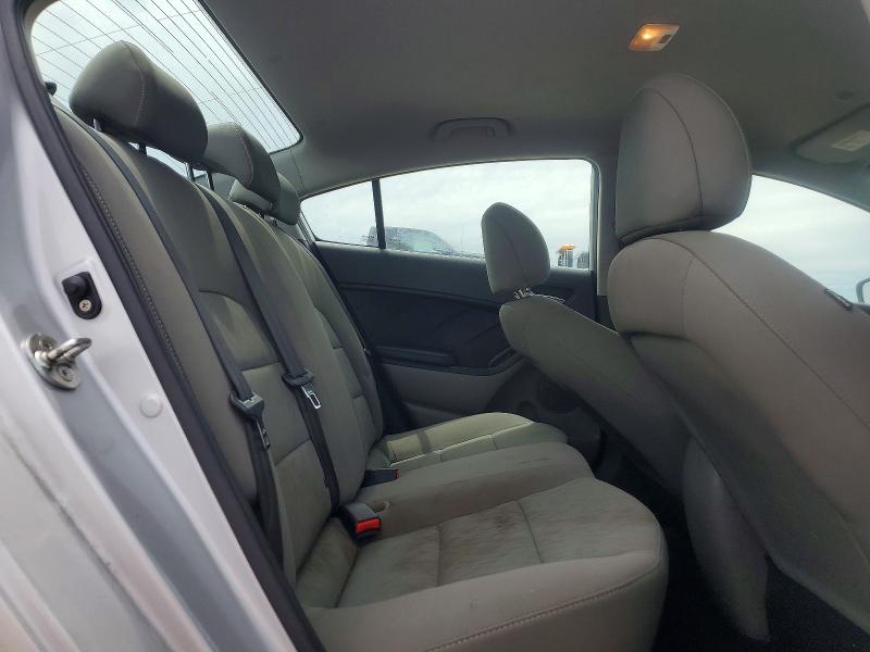 57428876 :رقم المزاد ، KNAFK4A69F5436255 vin ، 2015 Kia Forte مزاد بيع