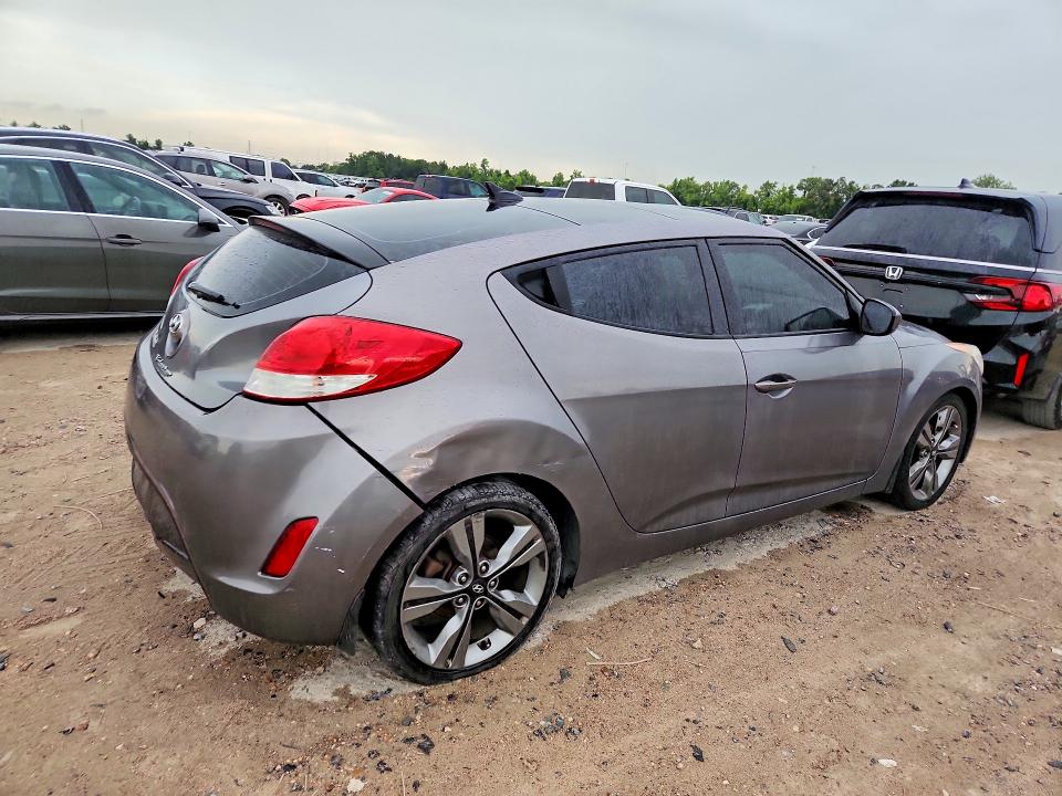 2016 Hyundai Veloster მანქანა იყიდება აუქციონზე, vin: KMHTC6ADXGU253754, აუქციონის ნომერი: 55934356