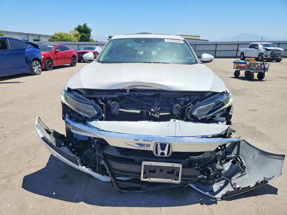 57070606 :رقم المزاد ، 1HGCV3F94LA017888 vin ، 2020 Honda Accord مزاد بيع