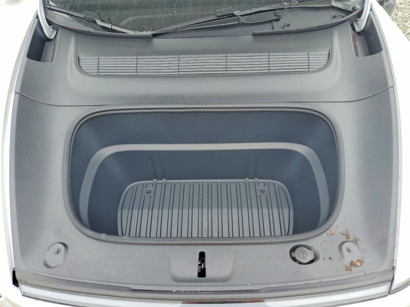 57082746 :رقم المزاد ، 7SAYGDEE6TF454045 vin ، 2026 Tesla Model Y مزاد بيع